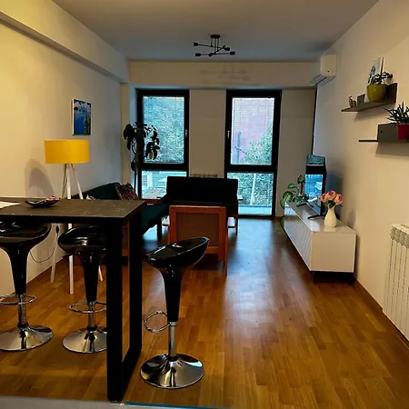 Golden 7 - Center Lägenhet